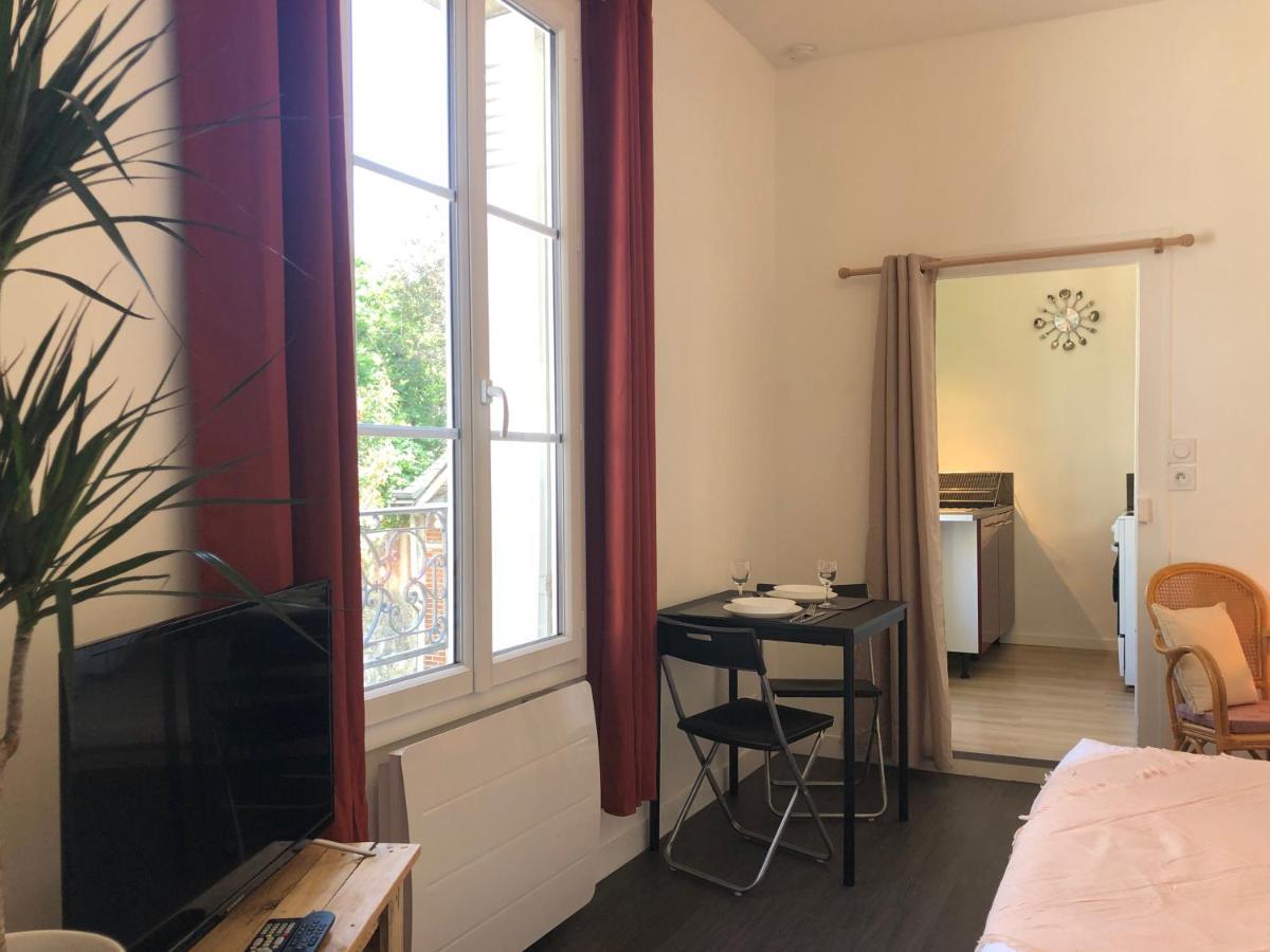 Studio Paisible Avec Jardin - Tours Centre Exterior foto